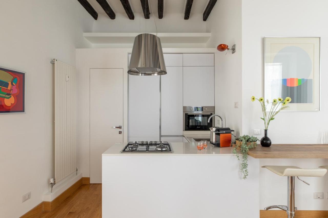 Apartment Iflat Colorfull Near Navona *